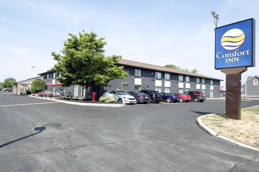 בלוויל Comfort Inn מראה חיצוני תמונה