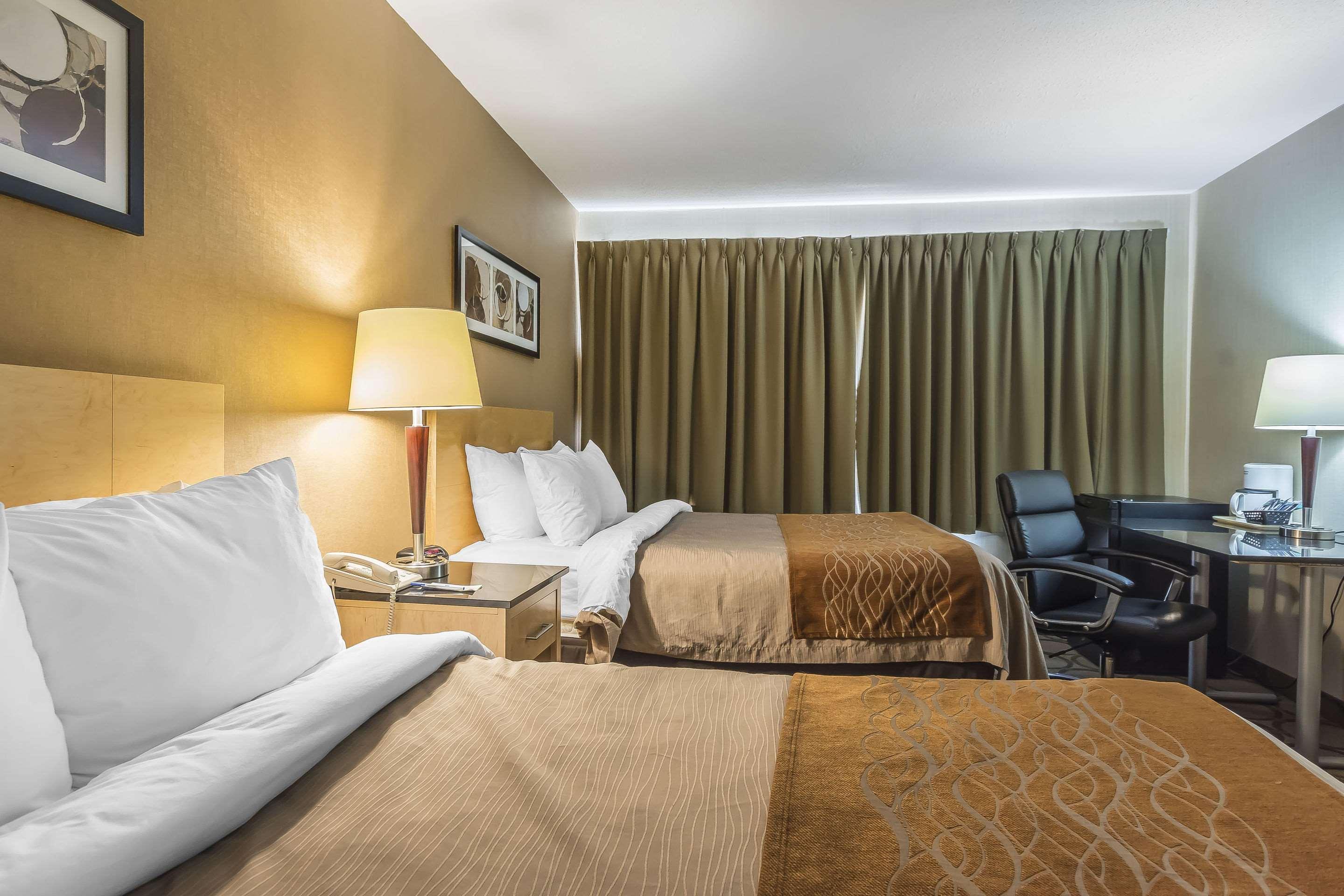 בלוויל Comfort Inn מראה חיצוני תמונה