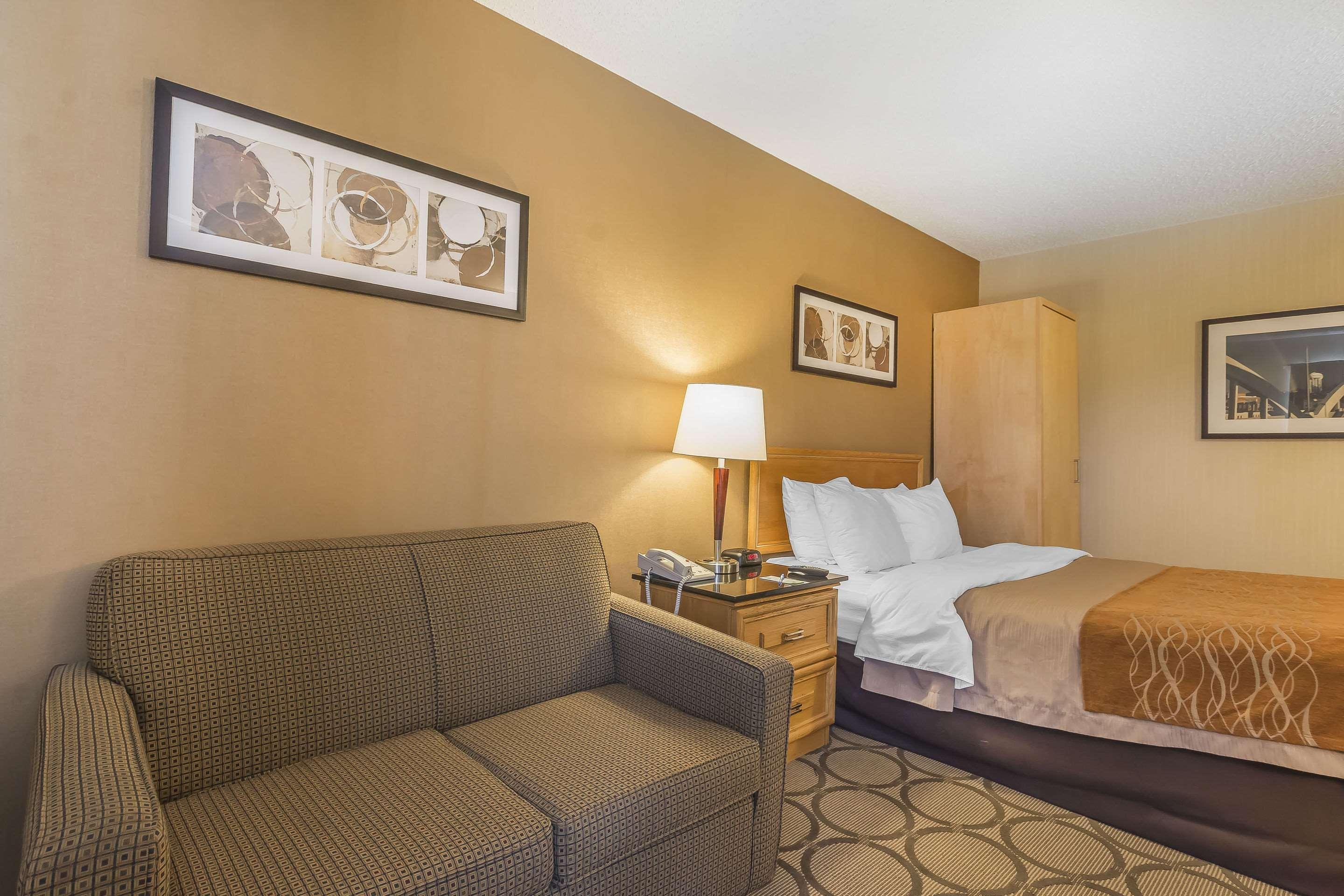 בלוויל Comfort Inn מראה חיצוני תמונה