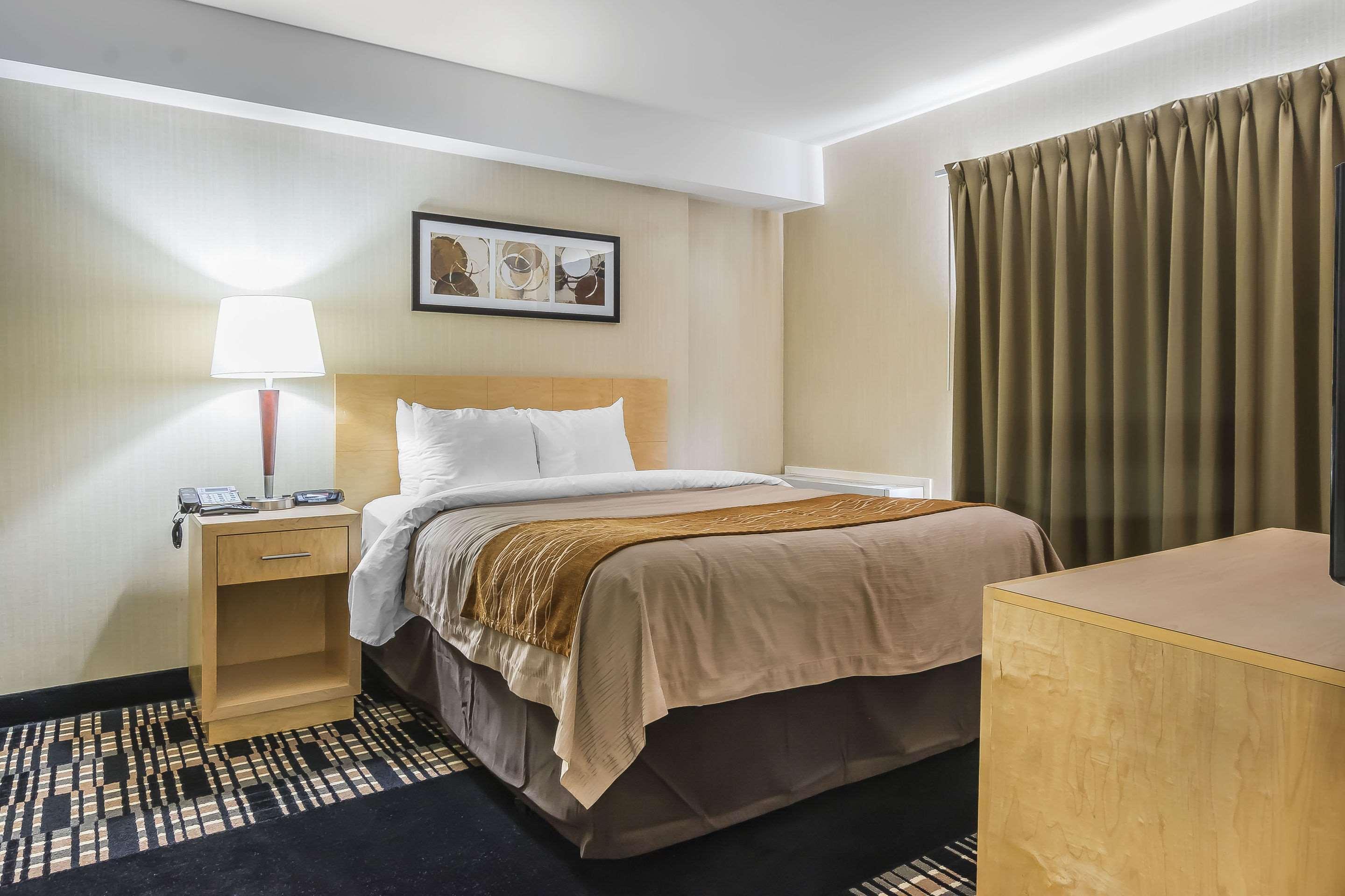 בלוויל Comfort Inn מראה חיצוני תמונה