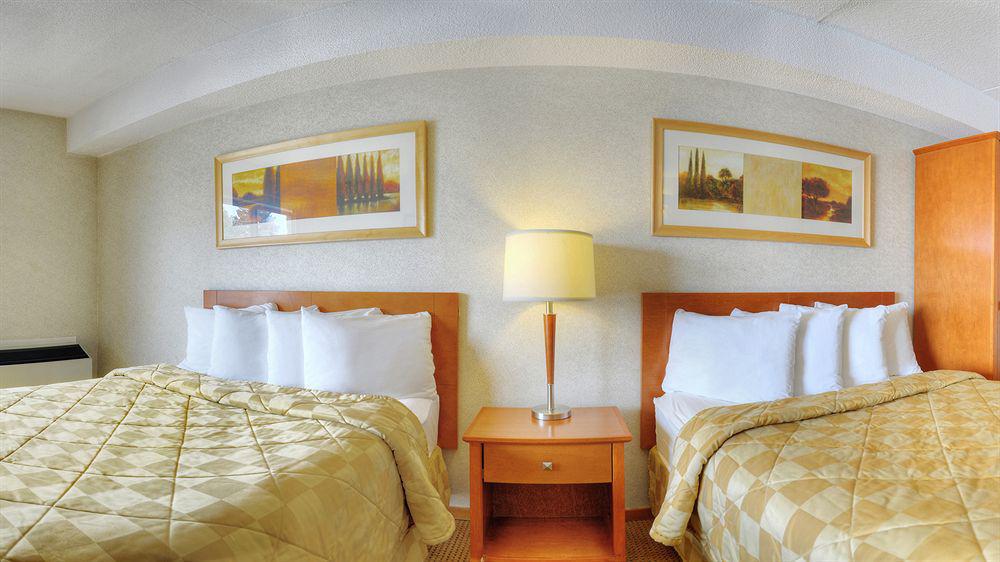 בלוויל Comfort Inn מראה חיצוני תמונה